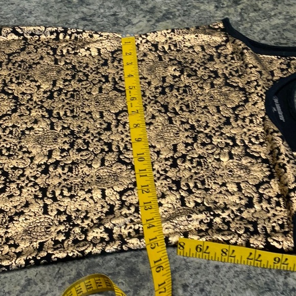 COPY - Shiny gold tank top , says large sea measurements excellent condition - Picture 5 of 7